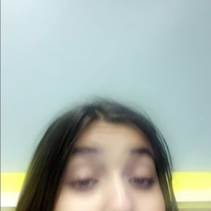 Meet your Posher, Leanne